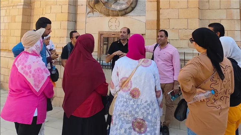مؤسسة زاهي حواس للتراث تطلق دورة تدريبية مجانية في الآثار الإسلامية والقبطية  