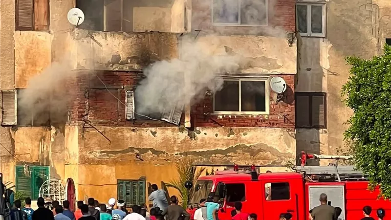 حريق يلتهم شقة سكنية بالمجاورة ١٣ بالعاشر من رمضان