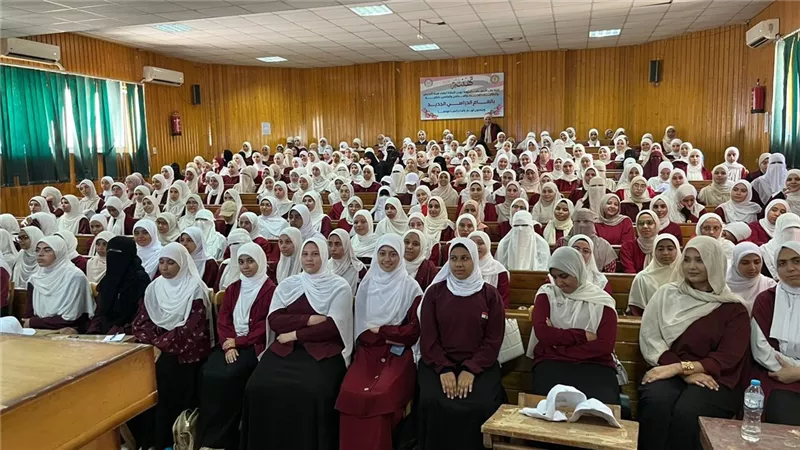 جامعة الأزهر بوجه قبلي تطلق دورة يونيو للتربية الوطنية للطالبات
