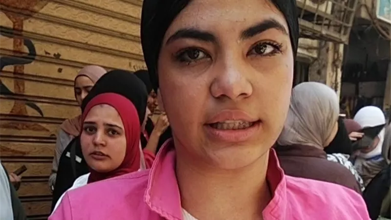 طلاب الثانوية بالغربية: الامتحان فاجأنا وضيع تعب سنة كاملة داخل اللجان |خاص