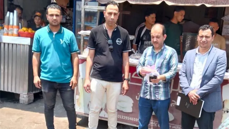 ضبط طن دقيق و150 عبوة مبيدات في حملة تموينية بكفر الدوار