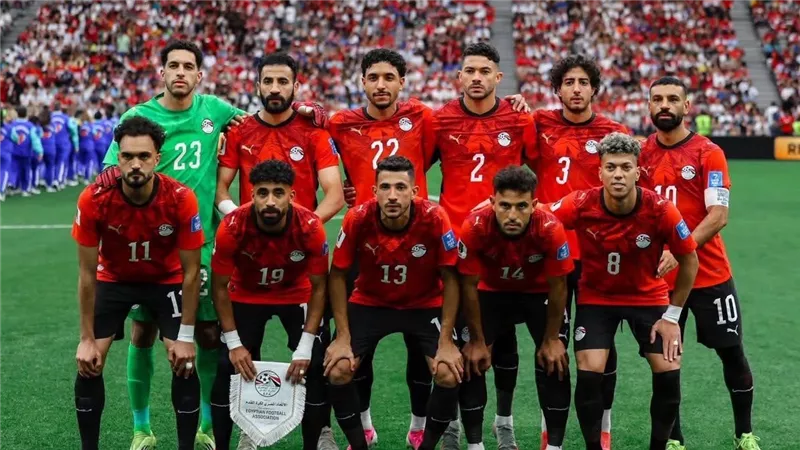 فيفا يعلن أطقم مباريات دور الـ32 من كأس العالم.. مصر بالأحمر وأستراليا بالذهبي