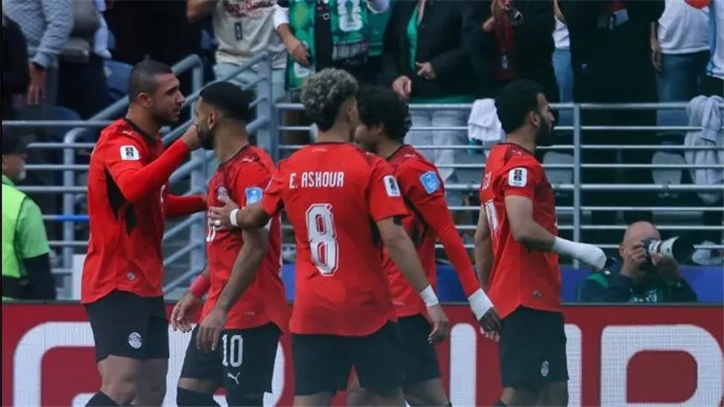 شوبير يكشف موقف رباعي منتخب مصر من مواجهة أستراليا في كأس العالم