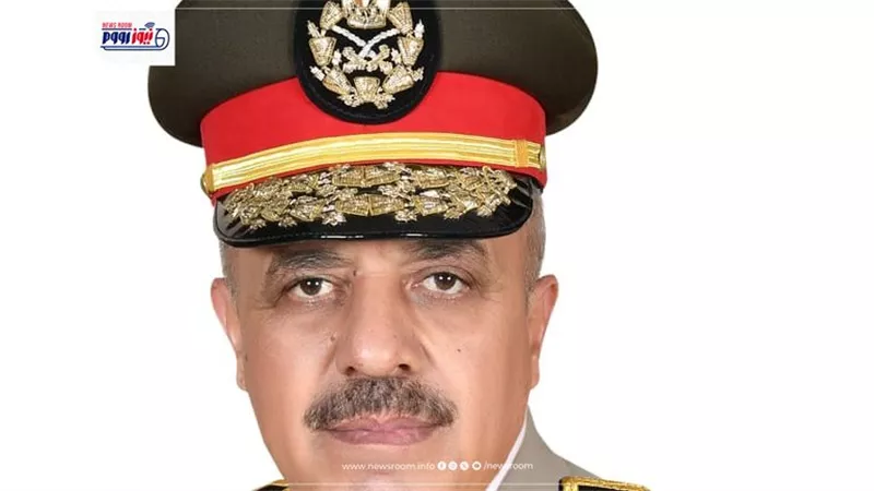 محافظ الفيوم يهنئ وزير الدفاع بمناسبة الذكرى الثالثة عشرة لثورة 30يونيو