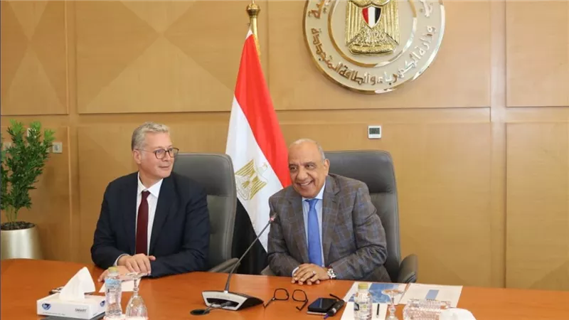 وزيرا الكهرباء والبترول يبحثان خطة العمل المشترك خلال فصل الصيف 