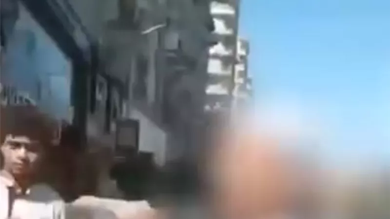 سامحوني مش هعمل كده تاني.. مسن ينهار بعد ضبطه لمضايقة فتاة بسوهاج