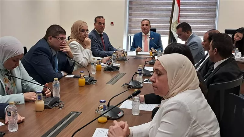 “عربية النواب” تناقش دعم الجامعات المصرية وتيسير التحاق أبناء المصريين بالخارج