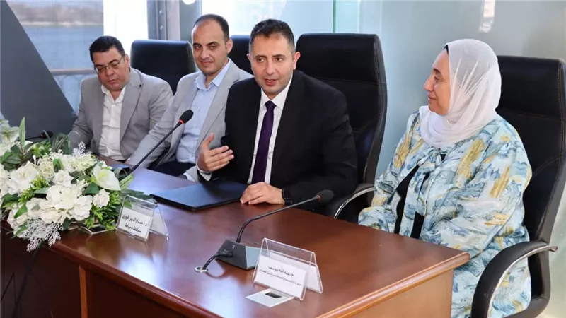 محافظ دمياط يشهد ورشة للحفاظ على القيم الجمالية والتراثية 