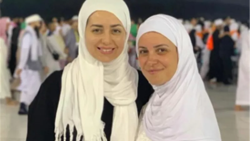 بصورة من مناسك العمرة.. ريهام عبدالغفور تساند هبة مجدي 