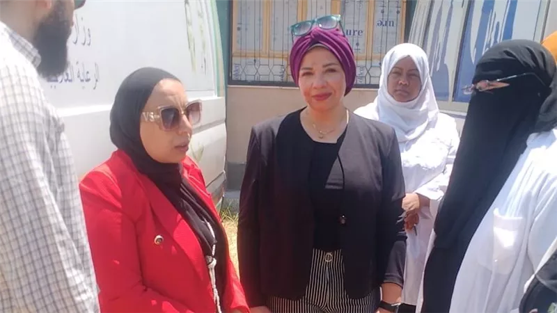 قافلة طبية بالإسماعيلية تقدم خدمات مجانية لـ1208 مواطنين خلال يومين