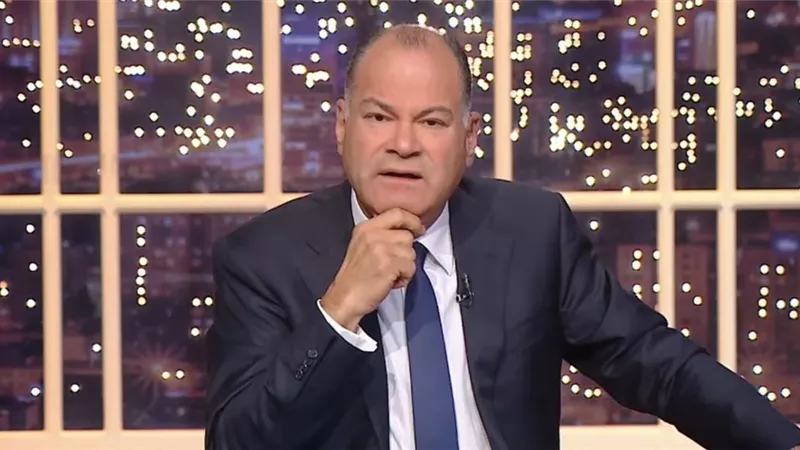 نشأت الديهي: نوال الدجوي جزء من تاريخ مصر.. وسياسي عربي استنكر هدم تمثالها 