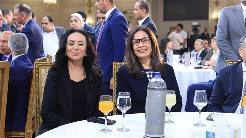 وزيرة التضامن تشهد تدشين الهيئة الوطنية للصحافة لـ كتاب 