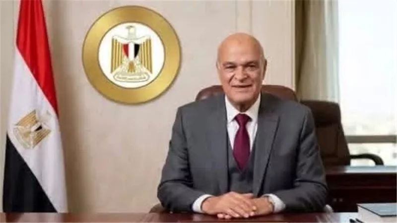 مفتي الجمهورية يهنئ المستشار عبد الناصر أبو العزم لتوليه رئاسة قضايا الدولة