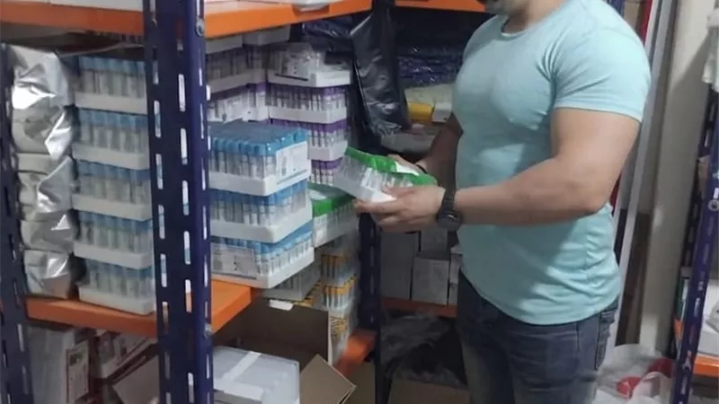محافظ الغربية: ضبط أكثر من 23 ألف عبوة وقطعة مستلزمات طبية مجهولة المصدر
