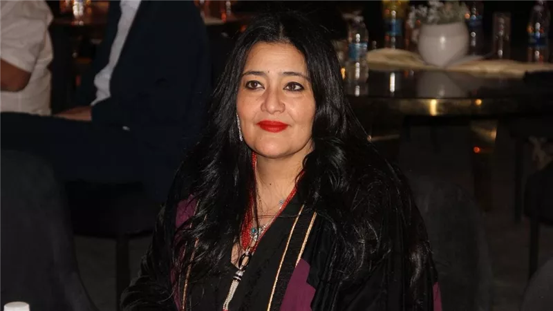 نصيرة الغلابة .. الجانب الخفي في حياة الفنانة التشكيلية شاليمار شربتلي