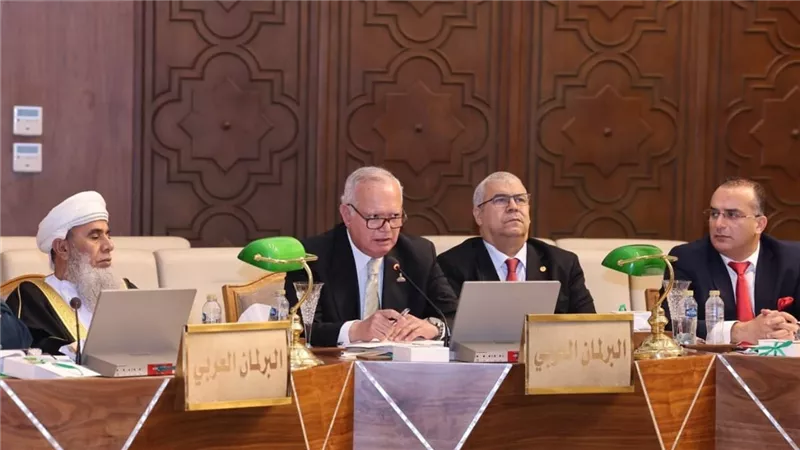 العرابي أمام البرلمان العربي: التكامل العسكري ضرورة لحماية الأمن القومي ودول 