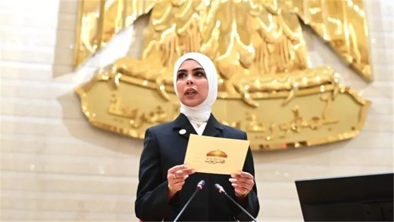 النائبة سجى عمرو هندي: رسائل الرئيس السيسي بشأن إعداد القيادات تعكس رؤية الدولة لبناء الإنسان
