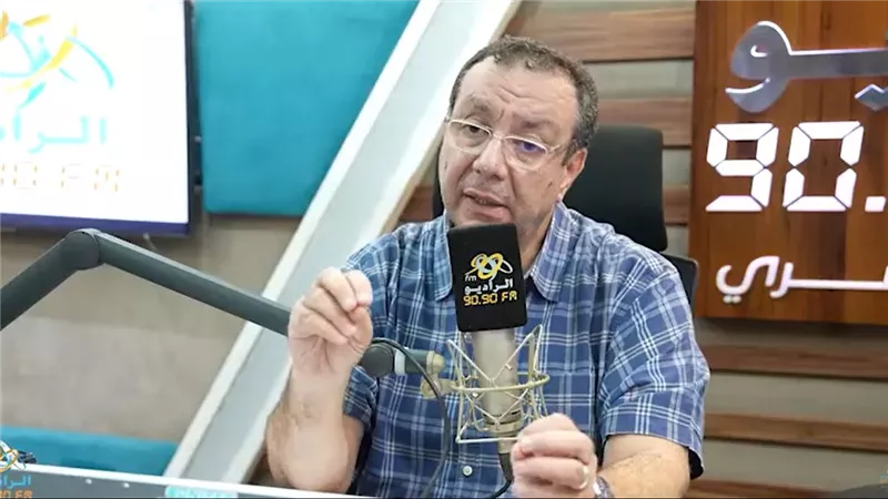 محمد رفعت: شرب المياه خط الدفاع الأول لمواجهة حرارة الصيف
