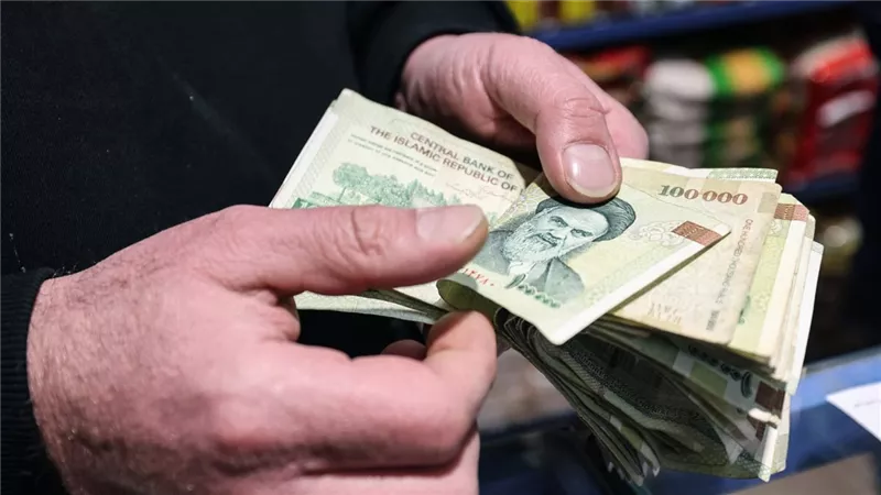 اتفاق مبدئي للإفراج عن 3 مليارات دولار من الأموال الإيرانية المجمدة