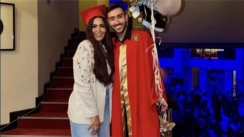 «فرحة عمري ما تتوصفش».. زوجة عصام الحضري تحتفل بتخرج نجلها برسالة مؤثرة
