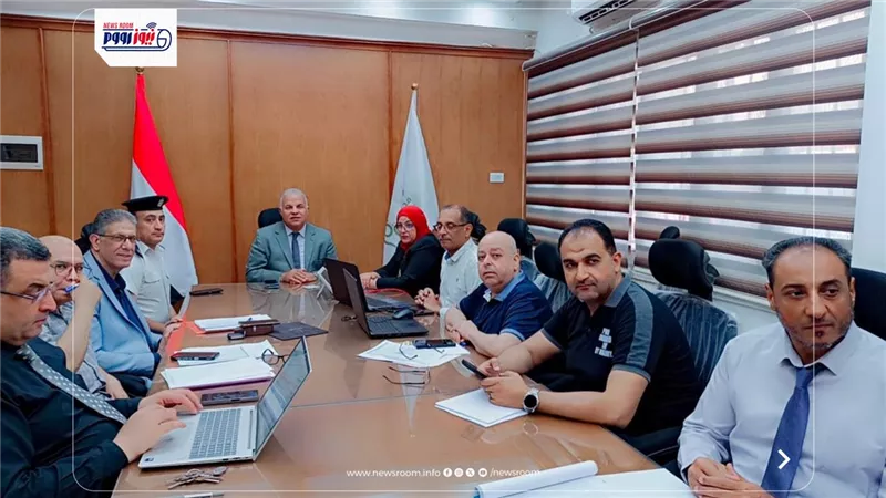 مدير تعليم الفيوم يتابع امتحانات الثانوية العامة فى مادتى الجغرافيا والكيمياء