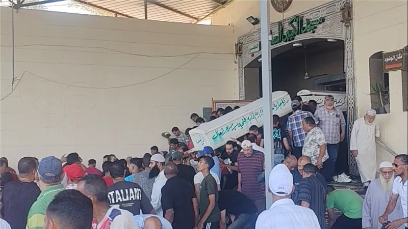  تشييع جنازة شقيق مدرب منتخب مصر الوطني لكرة القدم بمقابر الأسرة في بورسعيد