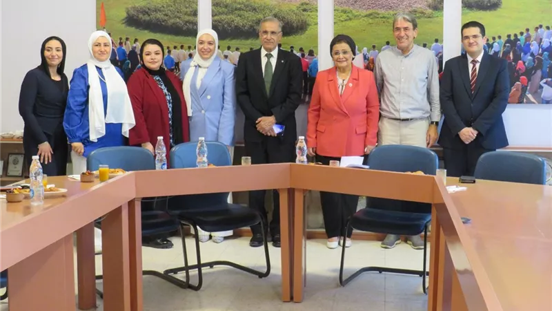 نائب وزير الصحة تطلق اليوم السكاني الجامعي بجامعة هليوبوليس