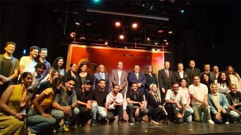 طلاب بجامعة عين شمس يحصدون عددًا من الجوائز خلال حفل مهرجان مواسم نجوم المسرح