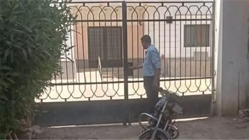 لتغيبهم عن العمل.. إحالة طاقم نوبتجية الوحدة الصحية بعزبة علما بالمنوفية للتحقق