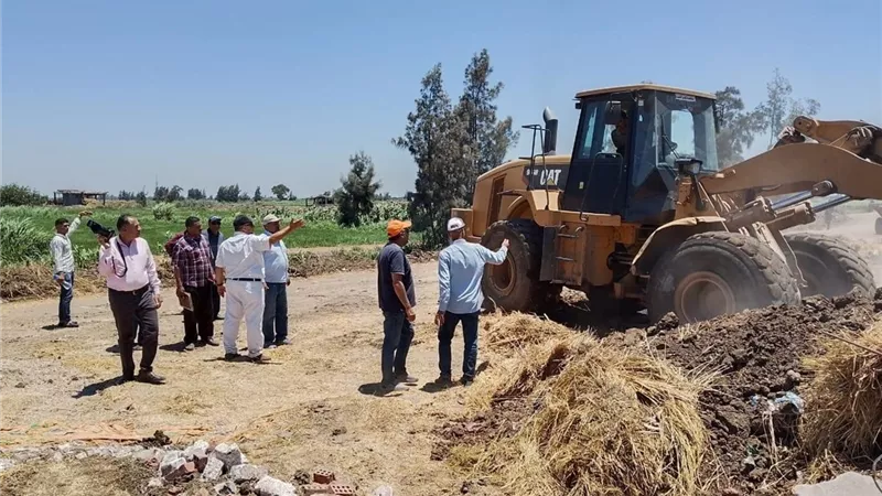 الزراعة: إزالة تعديات وتطهير 68 مسقى ومروى وتكثيف الأنشطة الإرشادية بالمحافظات