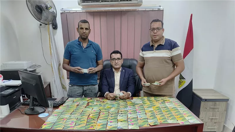 سقوط صاحب مخبز استولى على 450 بطاقة تموينية وإحباط تهريب 750 كيلو سكر مدعم 