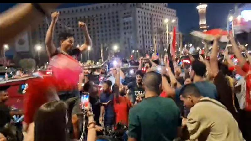 الشعب المصري يحتفل في الشوارع بعد التأهل إلى الدور الـ16 بكأس العالم
