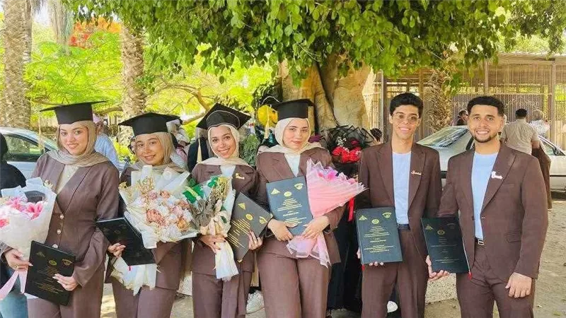طلاب زراعة بنها ينجحون فى إنتاج إنزيم حيوي يدخل في صناعة المنظفات