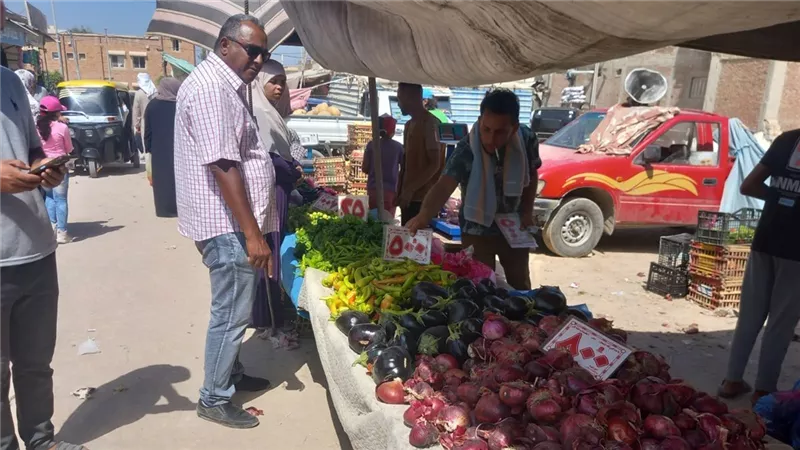 إقامة أسواق اليوم الواحد بأحياء العجمي وثان المنتزه ومركز ومدينة برج العرب