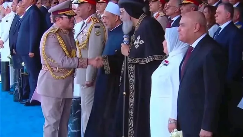 شيخ الأزهر يشارك في افتتاح مقر القيادة الاستراتيجية للدولة