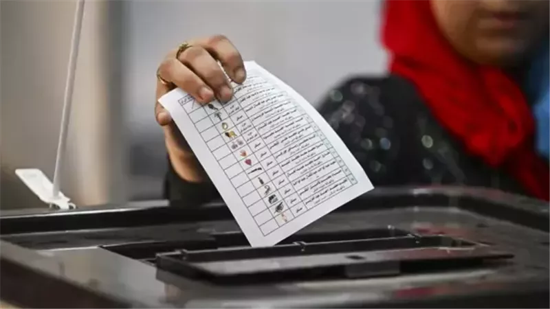 بعد توجيهات الرئيس.. ماذا ينتظر المواطن من عودة المجالس المحلية؟ |خاص
