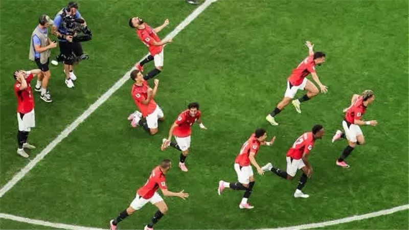 الفرنسي فرانسوا ليتكسير  حكما للقاء مصر والأرجنتين في دور 16 من كأس العالم