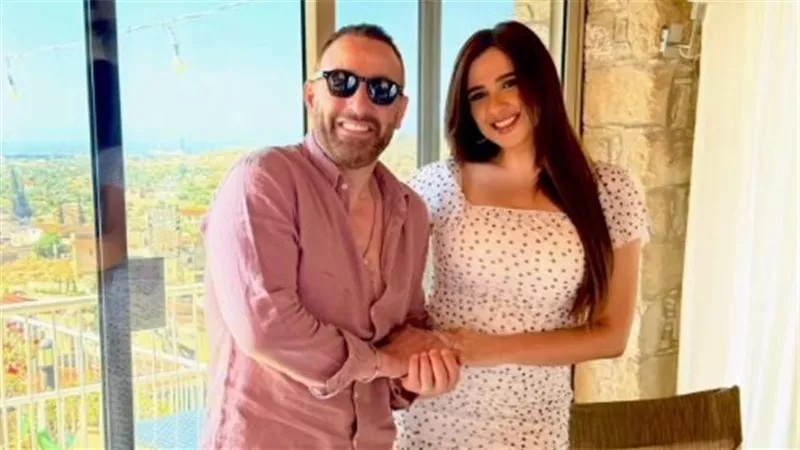صورة جديدة من كواليس تصوير فيلم خلي بالك من نفسك قبل عرضه 22 يوليو