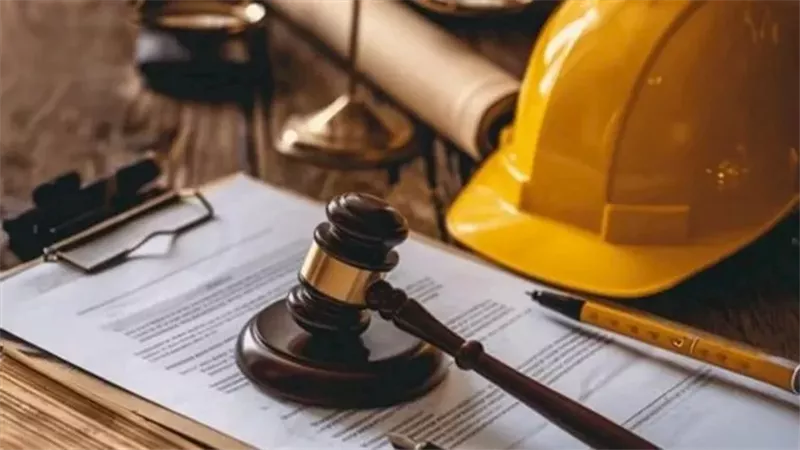 دار الإفتاء تشدد على العامل وصاحب العمل الالتزام بما تضمنه عقد العمل