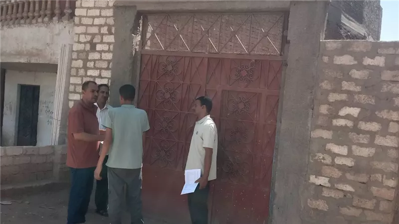محافظ أسيوط: حملات طرق الأبواب بصدفا مستمرة لحث المواطنين على سرعة تقنين أوضاع