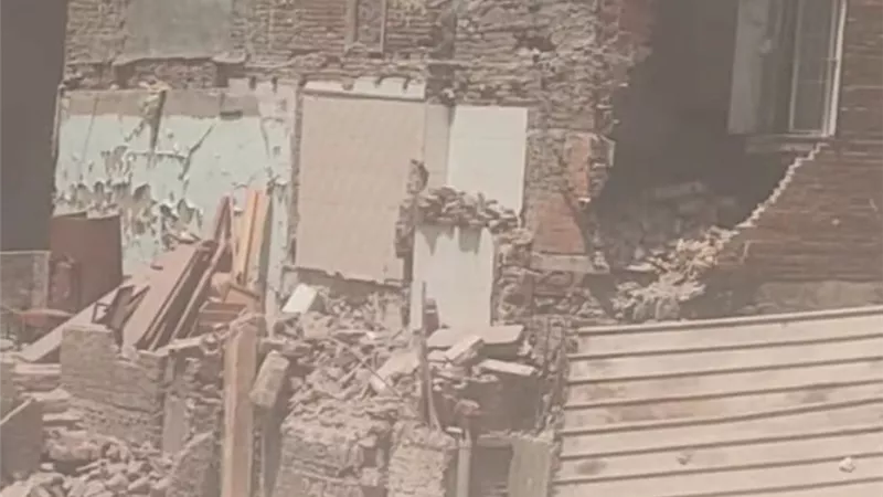 مصرع شخص في واقعة انهيار عقار بمنطقة بحري في الإسكندرية 