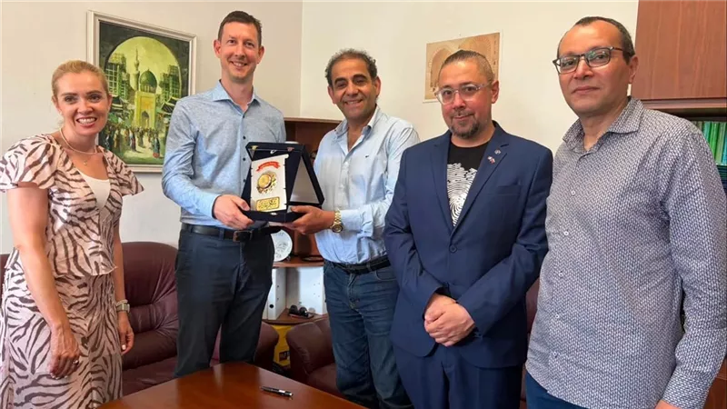  اتفاقية تعاون بين جامعة بورسعيدومعهد الدراسات بأكاديمية العلوم السلفاكية