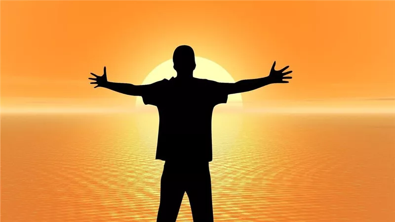 ليس طعامًا أو علاجا.. دراسات تكشف سر الوصول إلى سن الـ85 وما بعدها