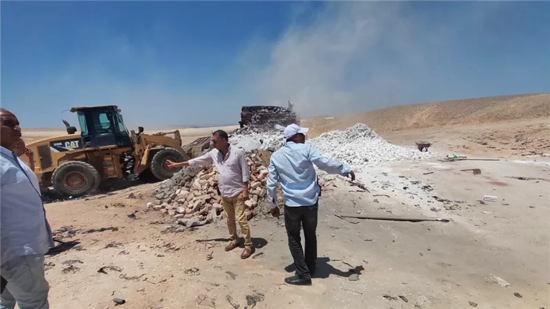 محافظ أسيوط: إزالة 25 حالة تعدي على أراضي الدولة والزراعة والمتغيرات المكانية 