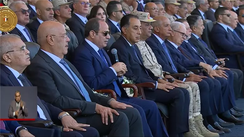 السيسي : القيادة الاستراتيجية كيان جديد قادر على مواجهة أي أزمة أو كارثة