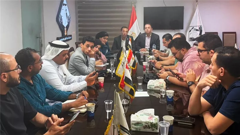 «التنسيقية» تناقش قانون الاتحادات الطلابية لتعزيز المشاركة وإعداد القيادات