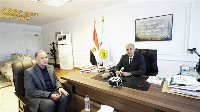 استجابة لمطالب أولياء الأمور.. محافظ أسيوط يدرس خفض تنسيق الثانوية العامة