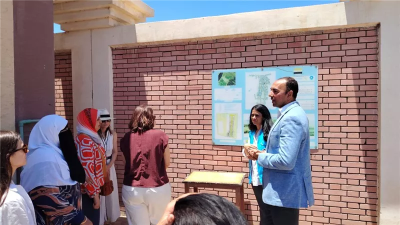 وفد أممي وإسباني يتفقد محطة معالجة الصرف الصحي في دمياط لبحث تعميم التجربة