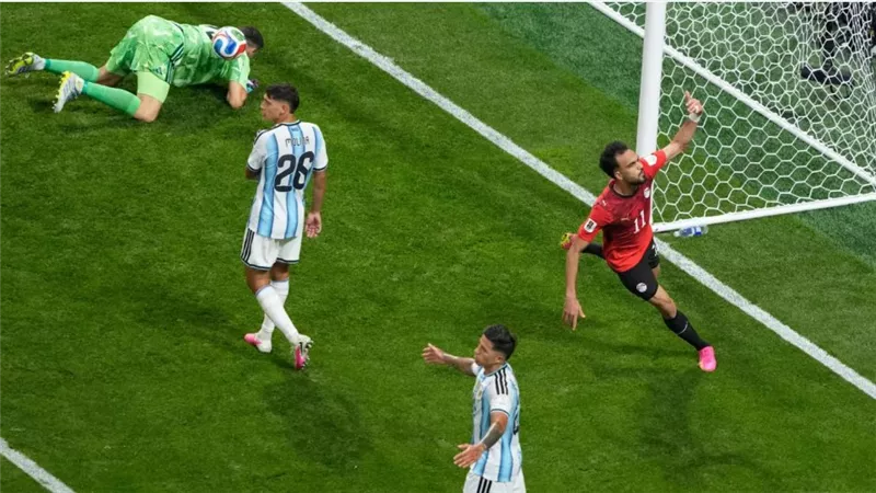 خبير تحكيمي: تقنية الفيديو أخطأت في إلغاء هدف زيكو أمام الأرجنتين