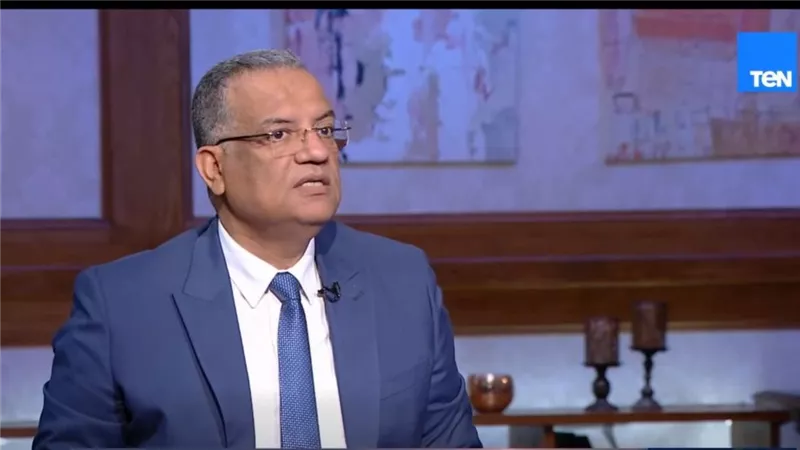 محمود مسلم: إعلان قضايا الفساد يعزز الثقة في الدولة ويردع المخالفين